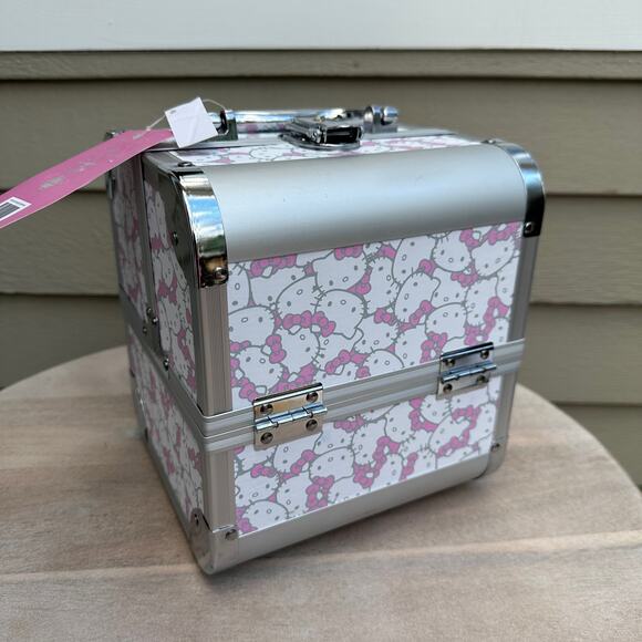 Sanrio Hello Kitty x Impressions Vanity SlayCube White Makeup Travel Case NEW - Picture 8 of 16